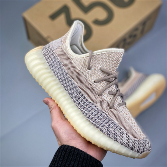 Top Quality Yeezzzy 350 V2 Men Running Shoes